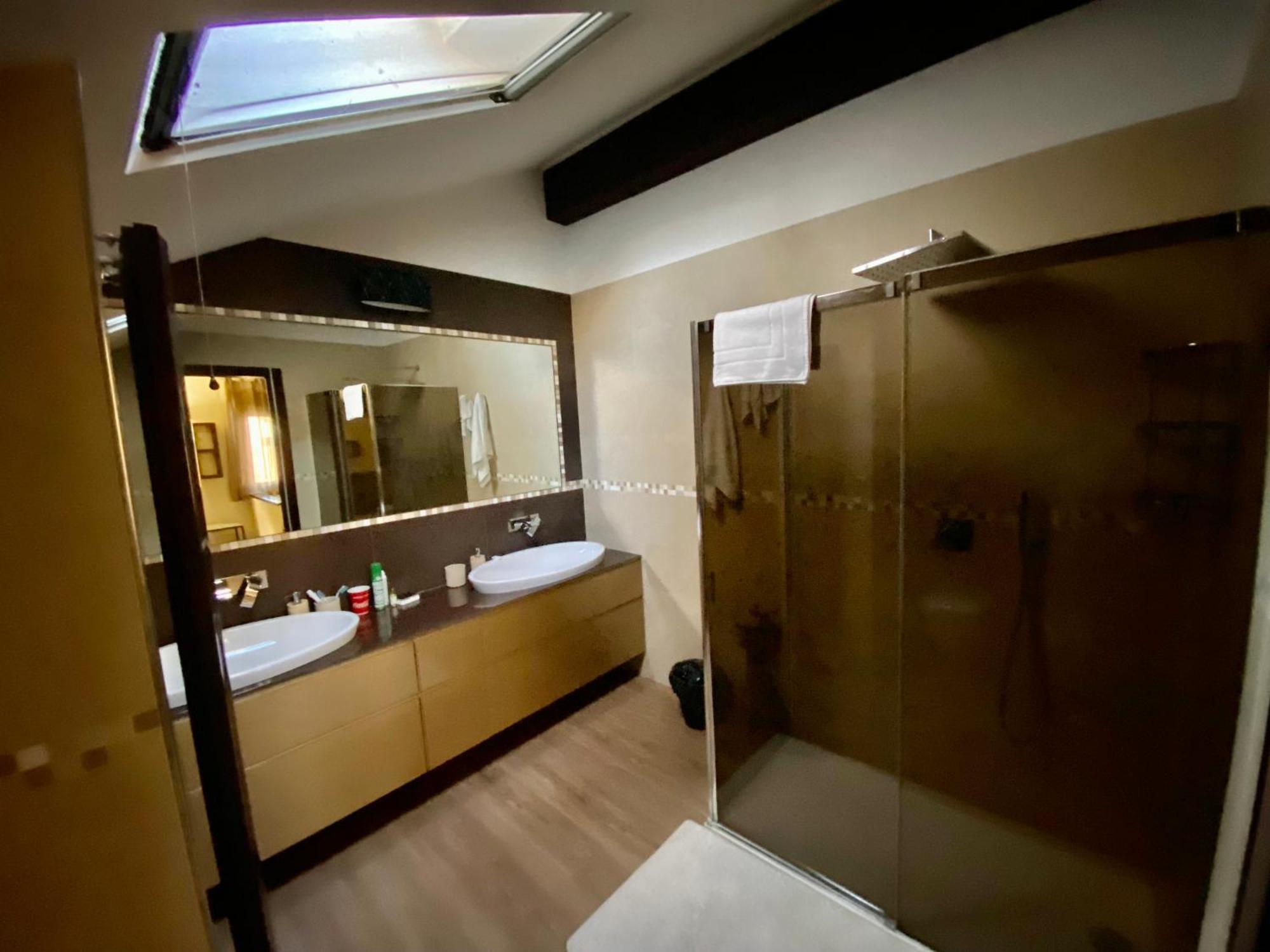 Borgo Manzoni - Charming House Hotel Rozzano Luaran gambar